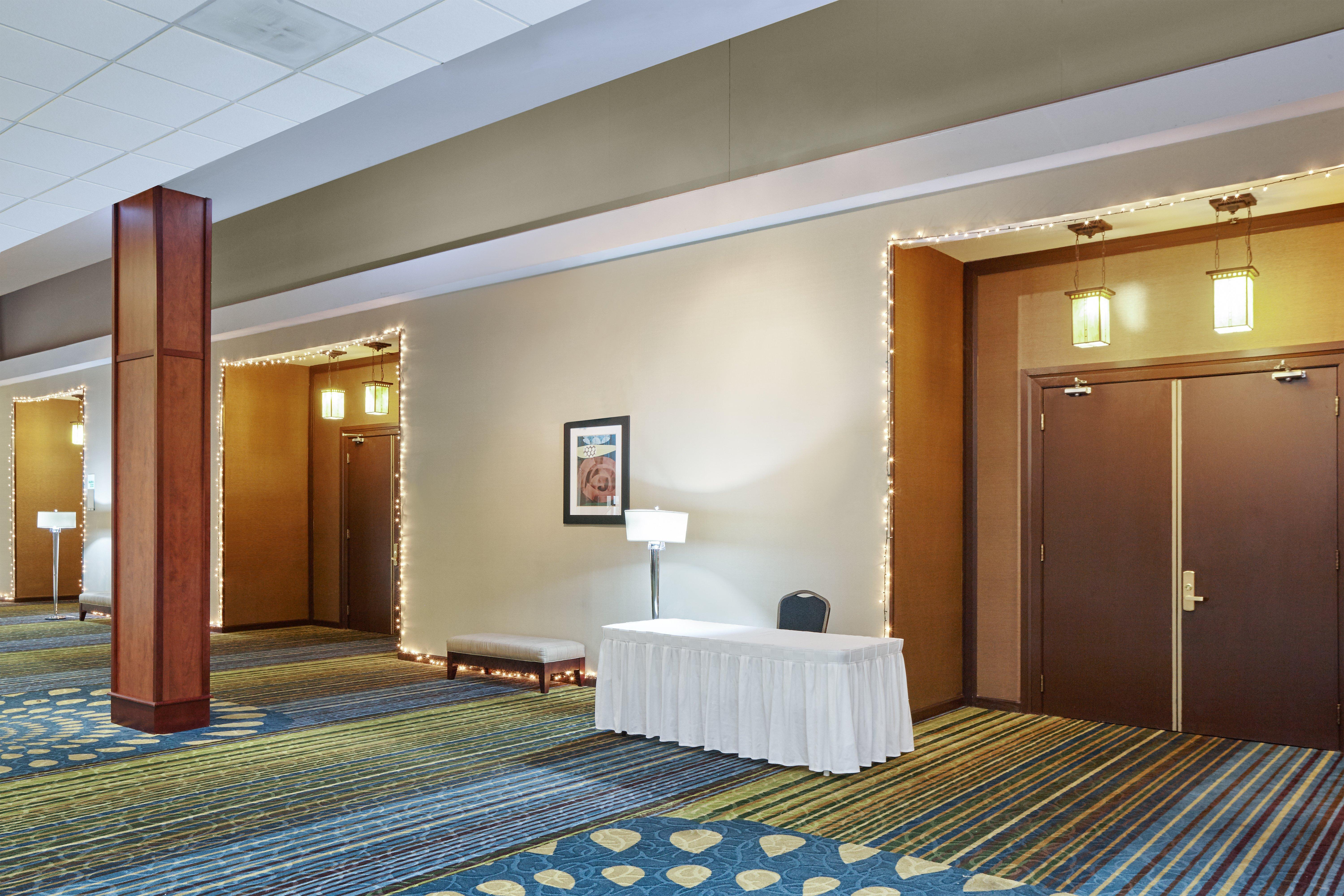 Holiday Inn Chicago Matteson Conference Center, An Ihg Hotel Εξωτερικό φωτογραφία